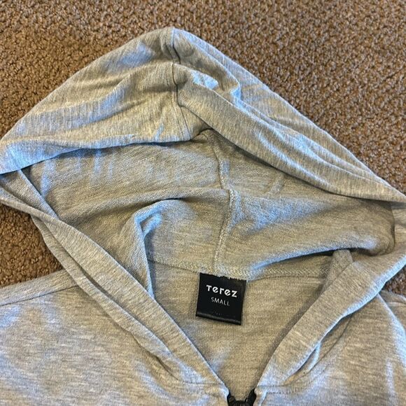 Terez Women’s Grey Zip-up Hooded Sweatshirt with Rainbow Stitched Side Slits - Picture 5 of 8